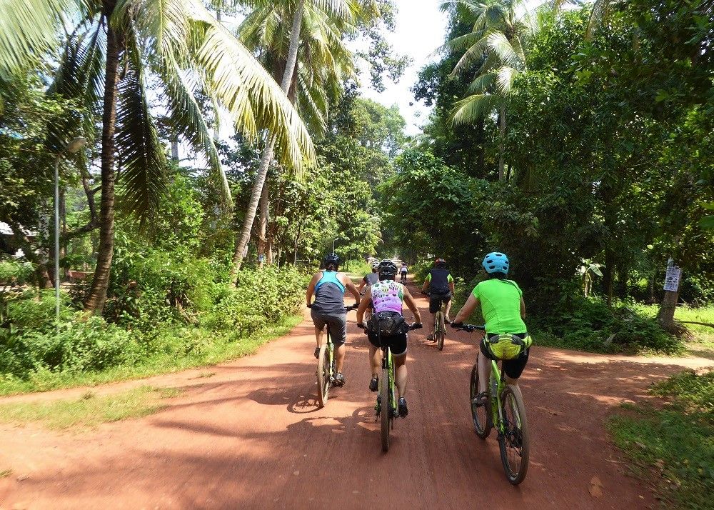 Cycle e-bike tours on the Cambodia cycling tour